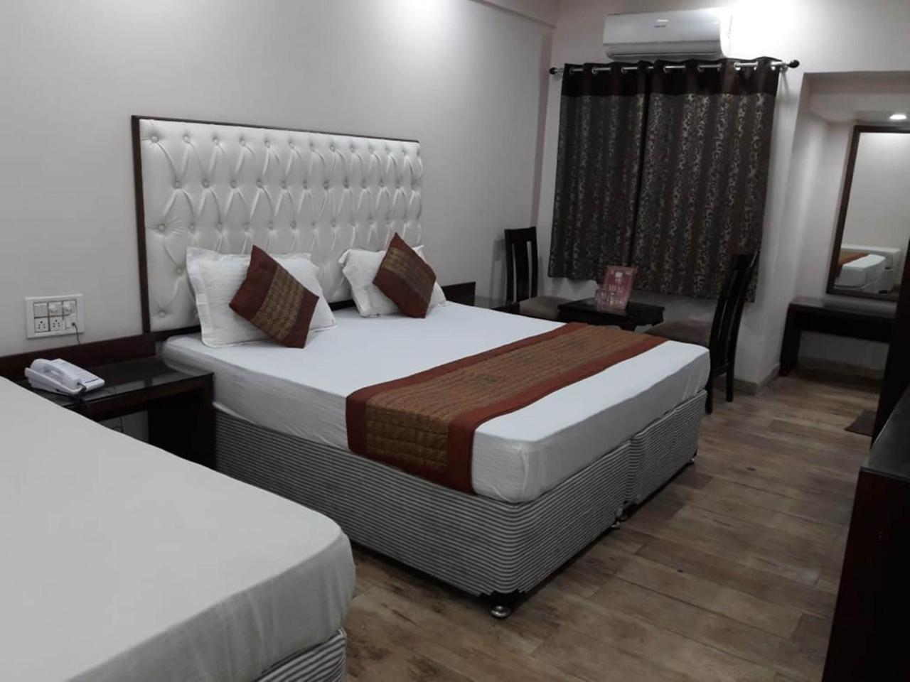 Hotel Kabeer New Delhi @ New Delhi Railway Station Екстер'єр фото