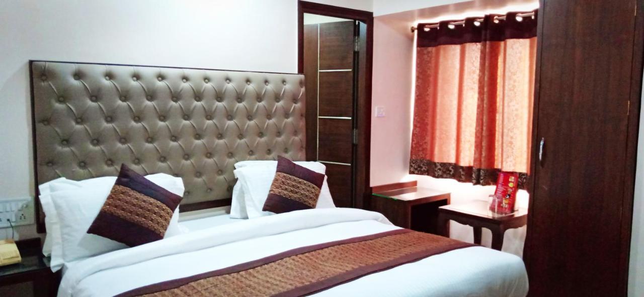 Hotel Kabeer New Delhi @ New Delhi Railway Station Екстер'єр фото