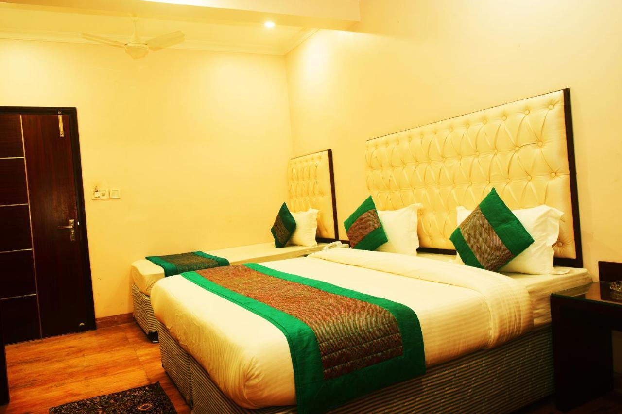Hotel Kabeer New Delhi @ New Delhi Railway Station Екстер'єр фото