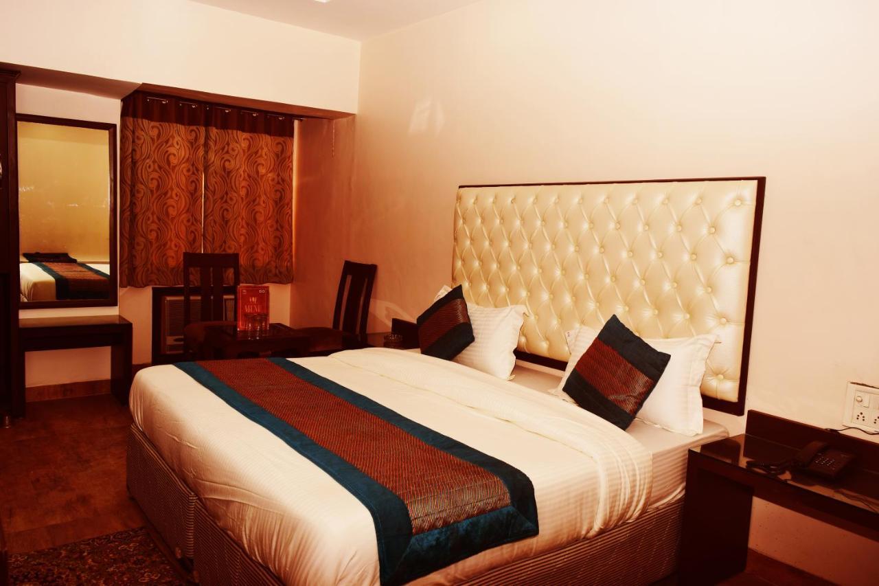 Hotel Kabeer New Delhi @ New Delhi Railway Station Екстер'єр фото