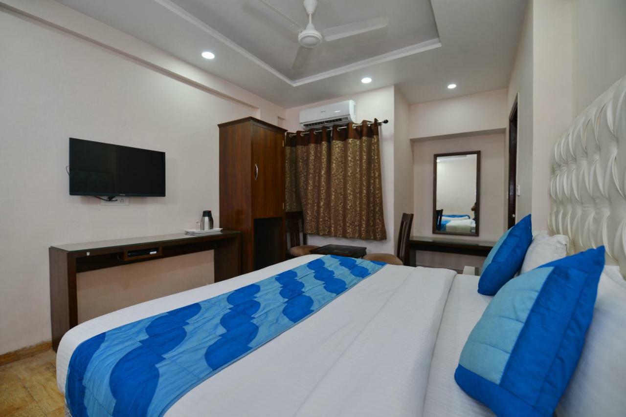 Hotel Kabeer New Delhi @ New Delhi Railway Station Екстер'єр фото