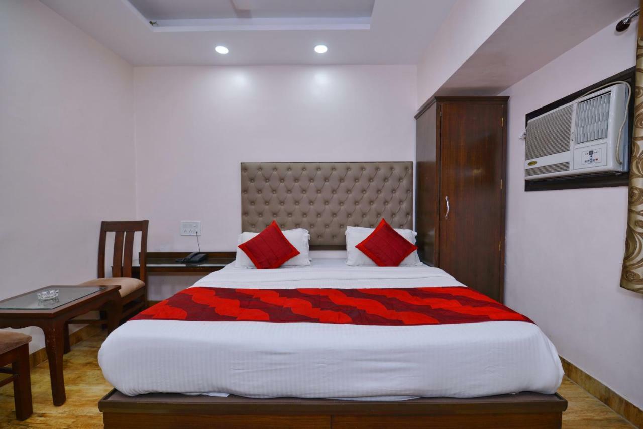 Hotel Kabeer New Delhi @ New Delhi Railway Station Екстер'єр фото