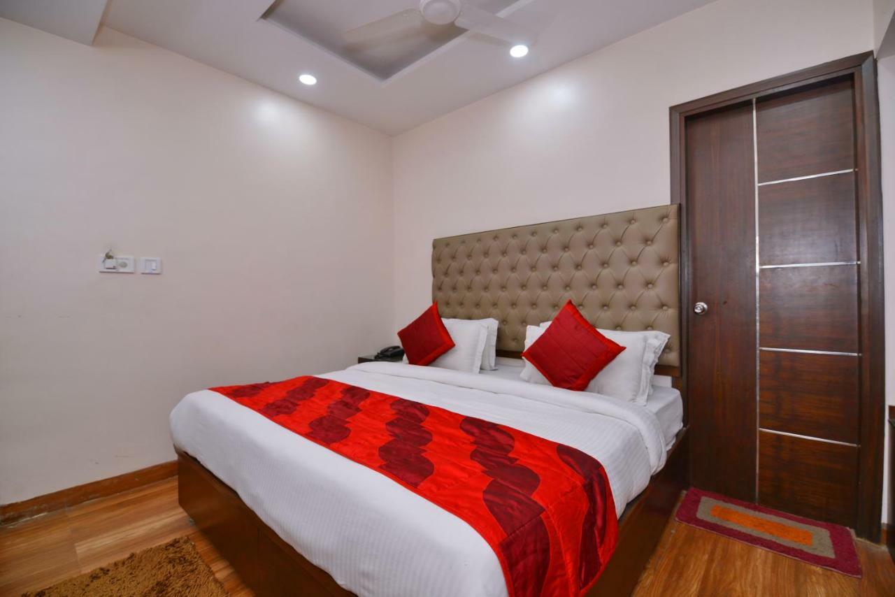 Hotel Kabeer New Delhi @ New Delhi Railway Station Екстер'єр фото