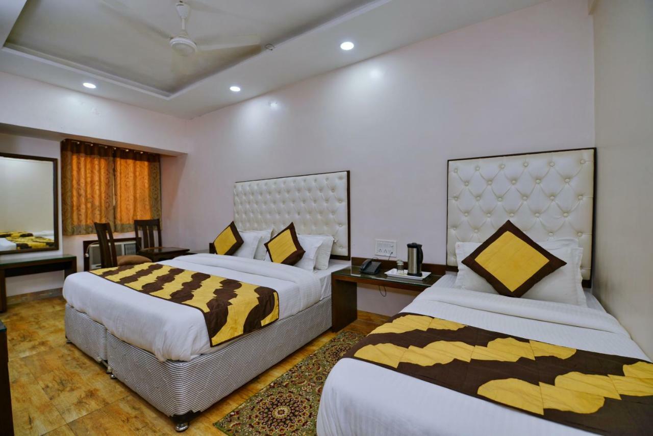 Hotel Kabeer New Delhi @ New Delhi Railway Station Екстер'єр фото