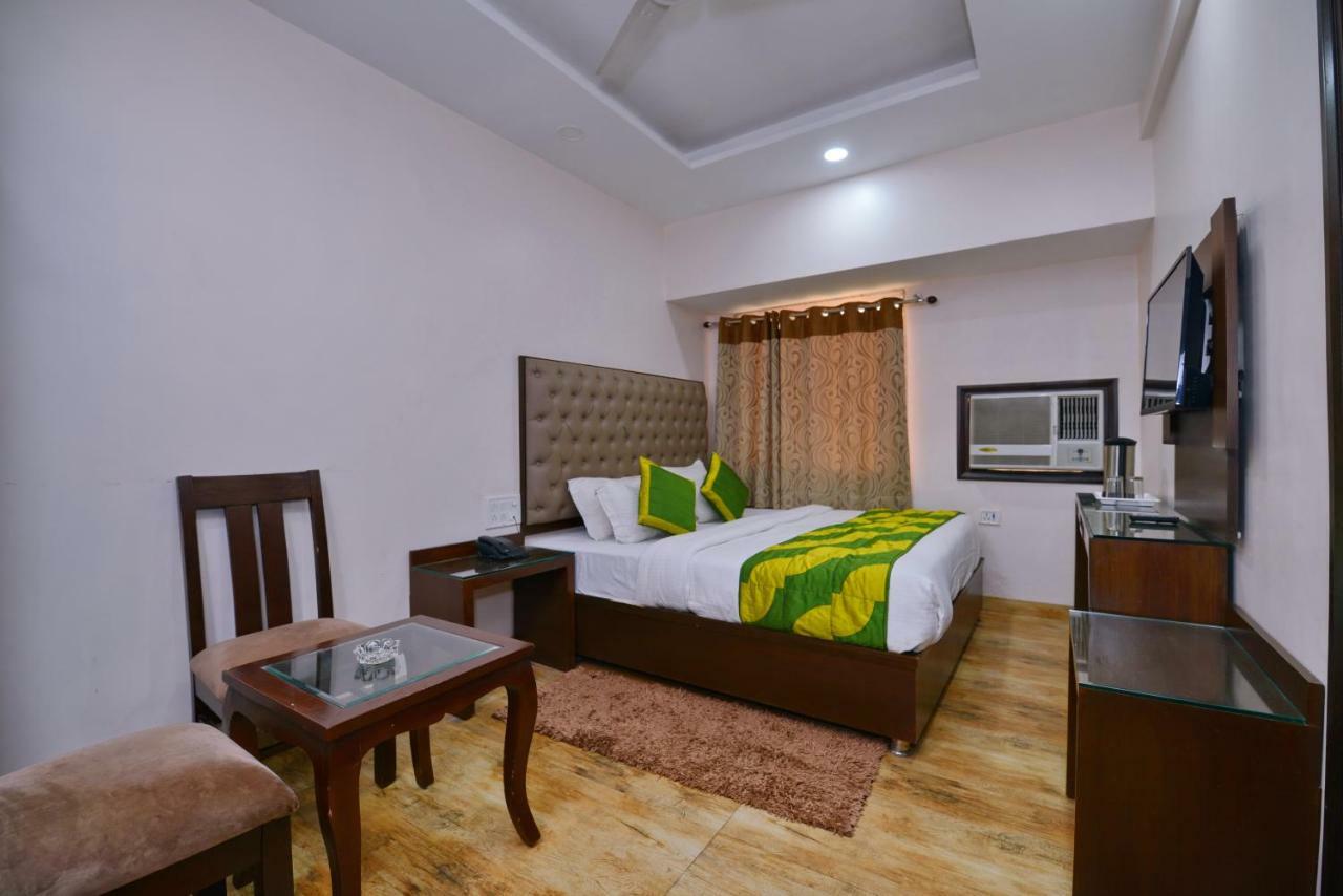 Hotel Kabeer New Delhi @ New Delhi Railway Station Екстер'єр фото