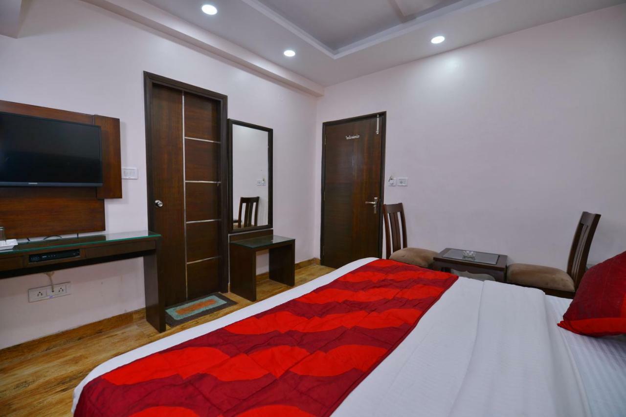 Hotel Kabeer New Delhi @ New Delhi Railway Station Екстер'єр фото