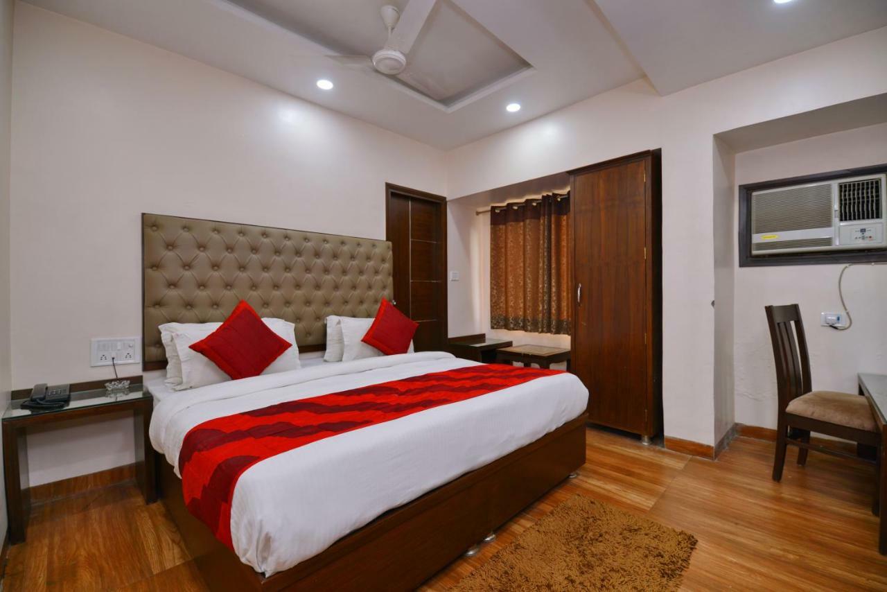 Hotel Kabeer New Delhi @ New Delhi Railway Station Екстер'єр фото