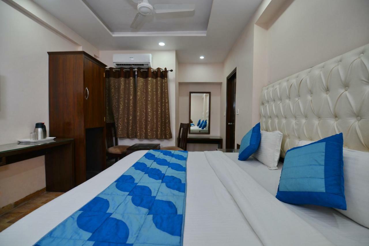 Hotel Kabeer New Delhi @ New Delhi Railway Station Екстер'єр фото